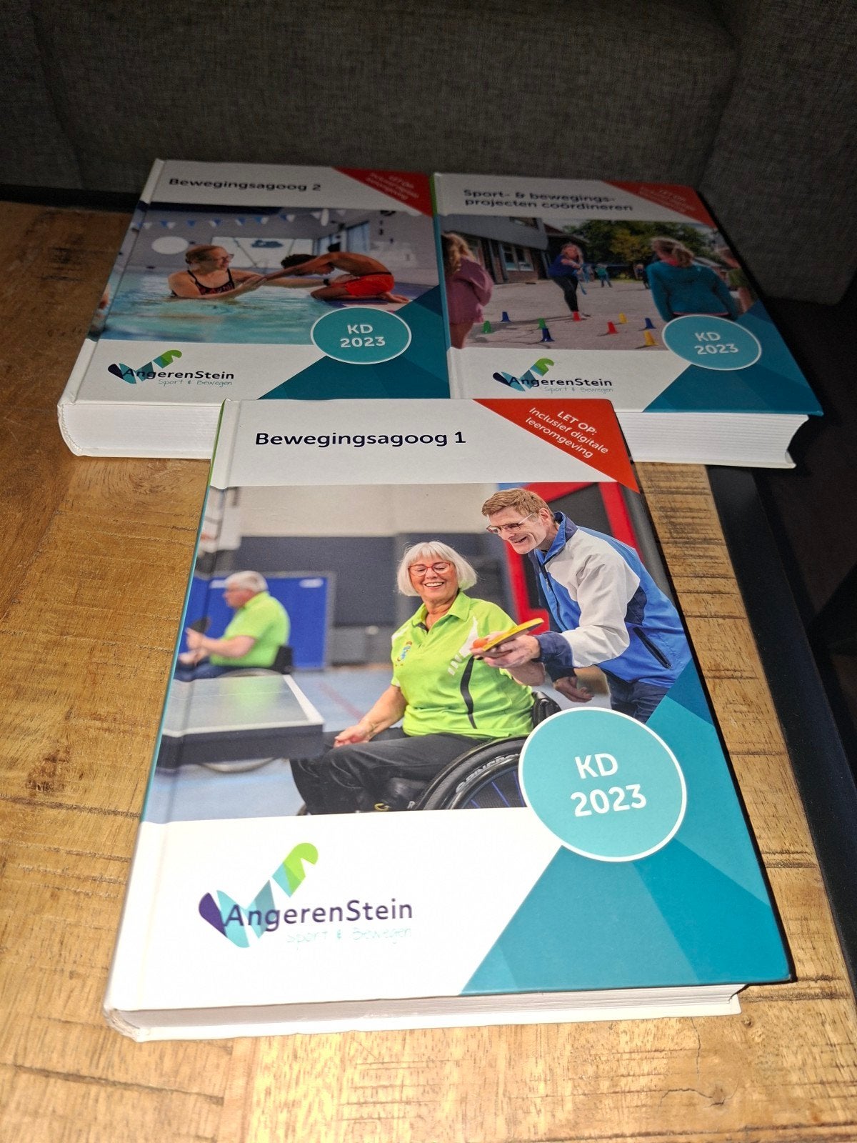 Bewegingsagoog 1 | combipakket, Boeken, Ophalen of Verzenden, Zo goed als nieuw, Overige niveaus, Nederlands