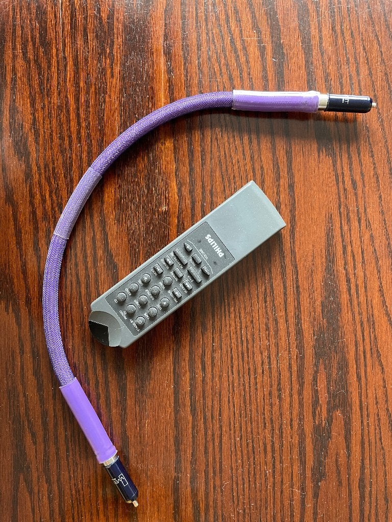 Revelation audio labs kabel, Audio, Tv en Foto, Audiokabels en Televisiekabels, Ophalen of Verzenden, Zo goed als nieuw, Minder dan 2 meter