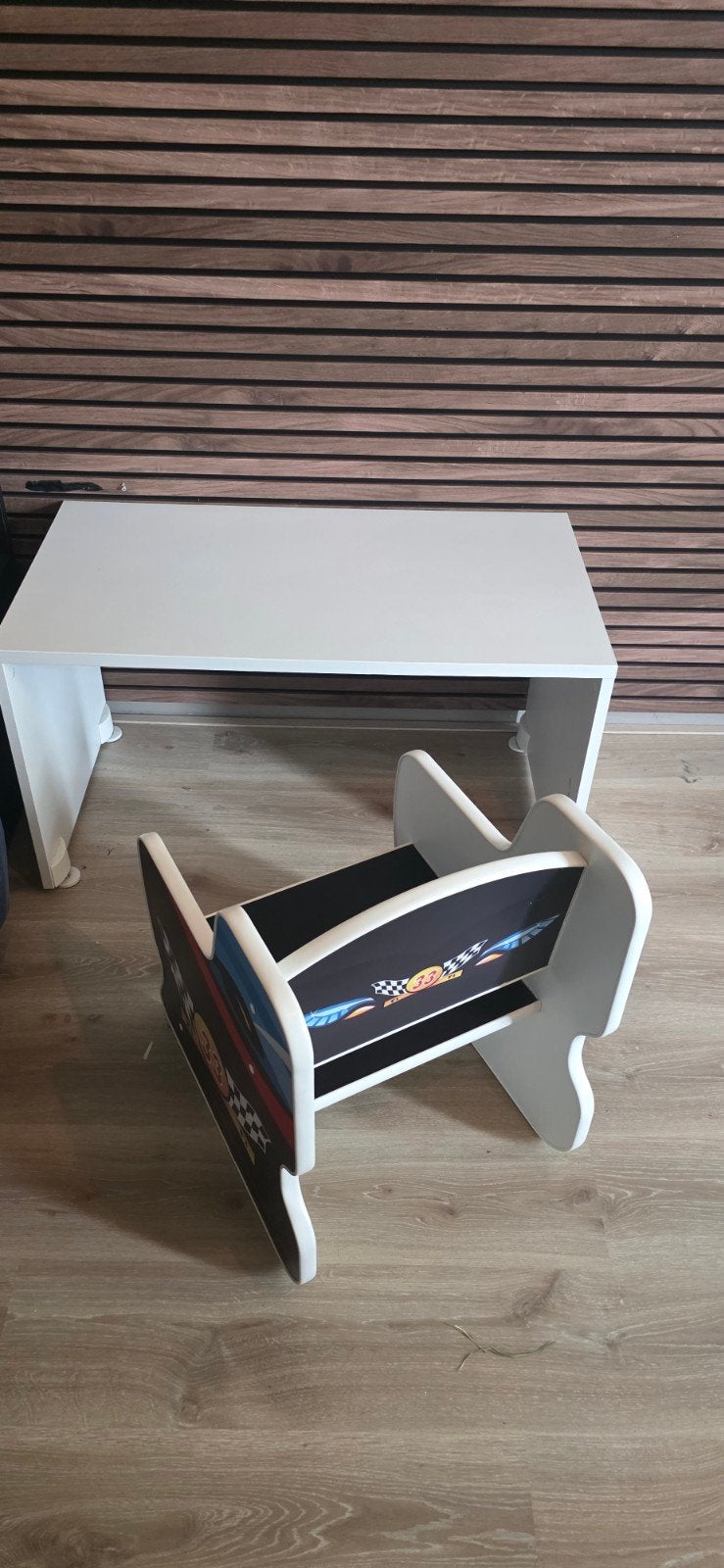 Peuter bureau IKEA met Max Verstappen stoeltje #33, Ophalen