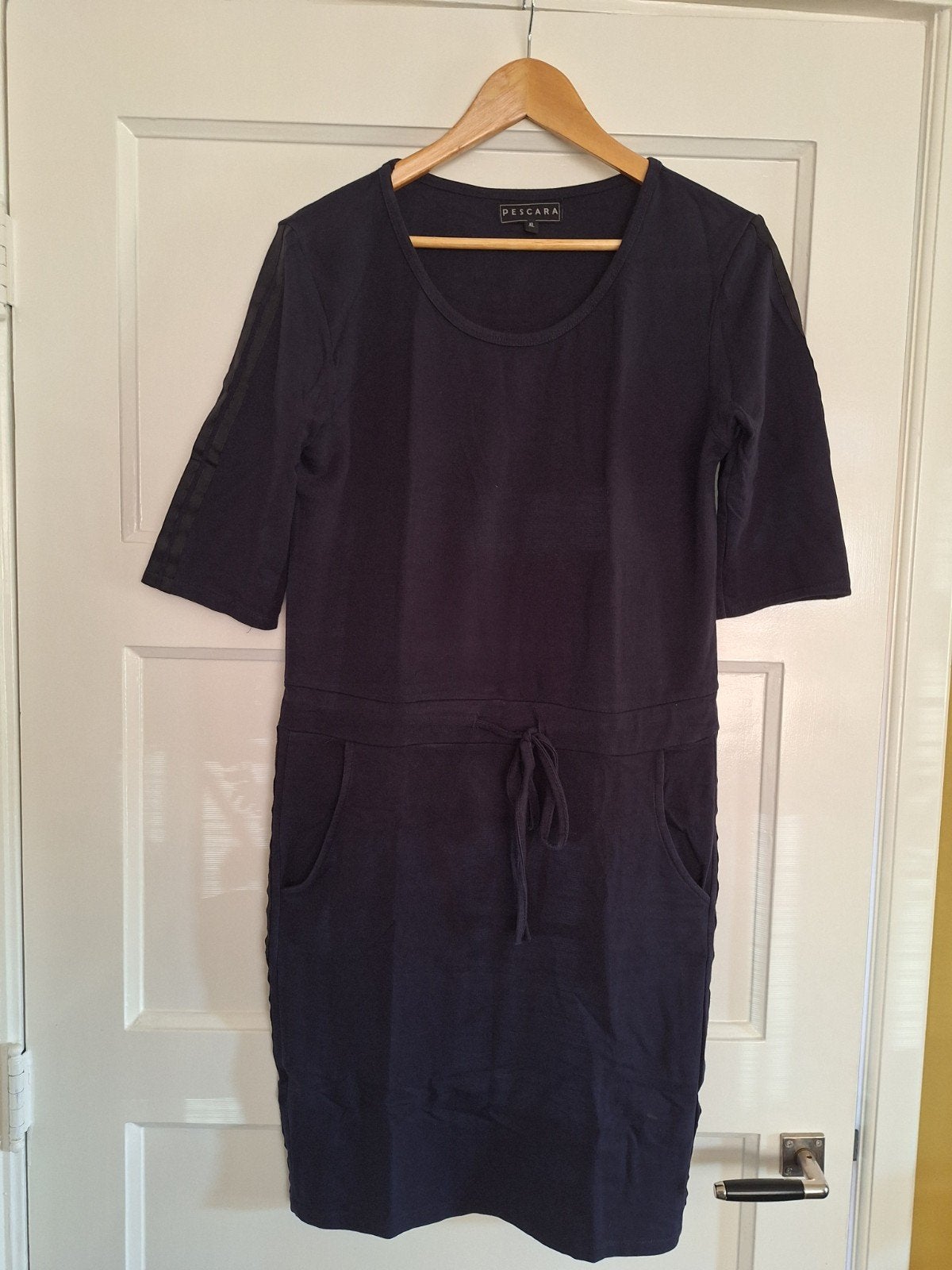 Donkerblauwe Pescarajurk met trekkoord en zakken, maat XL, Kleding | Dames, Blauw, Maat 46/48 (XL) of groter, Pescara, Ophalen of Verzenden