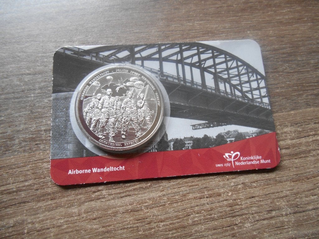 Airborne wandeltocht penning in coincard BU, Ophalen of Verzenden, Overige materialen, Nederland