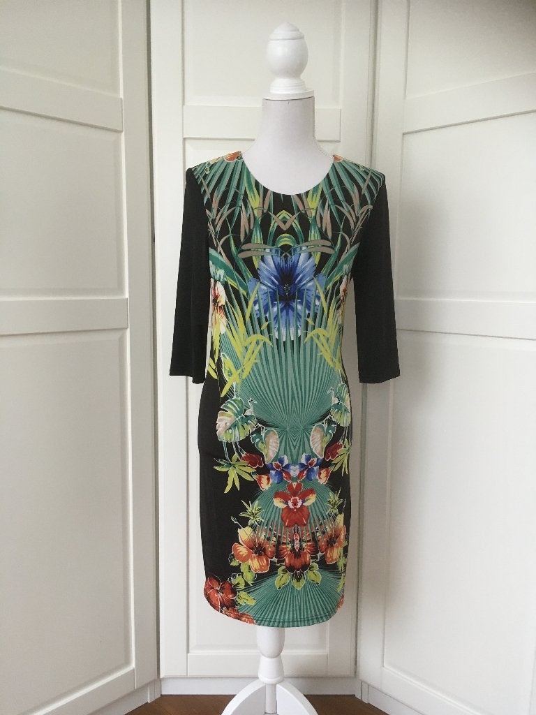 Peace & Love zgan zwarte floral bloemen mini jurk, maat S, Kleding | Dames, Zwart, Ophalen of Verzenden, Zo goed als nieuw, Peace & Love