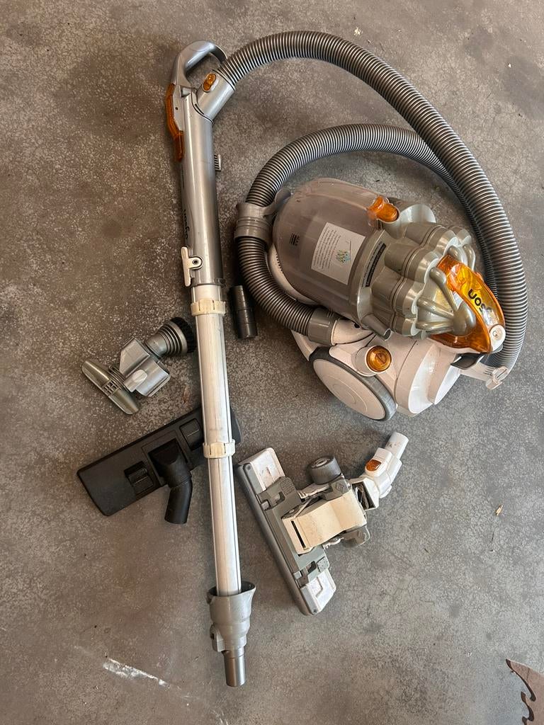 Dyson stofzuiger DC19 sledestofzuiger accessoires, Witgoed en Apparatuur, Stofzuigers, Ophalen, Gebruikt, Stofzuiger, Reservoir
