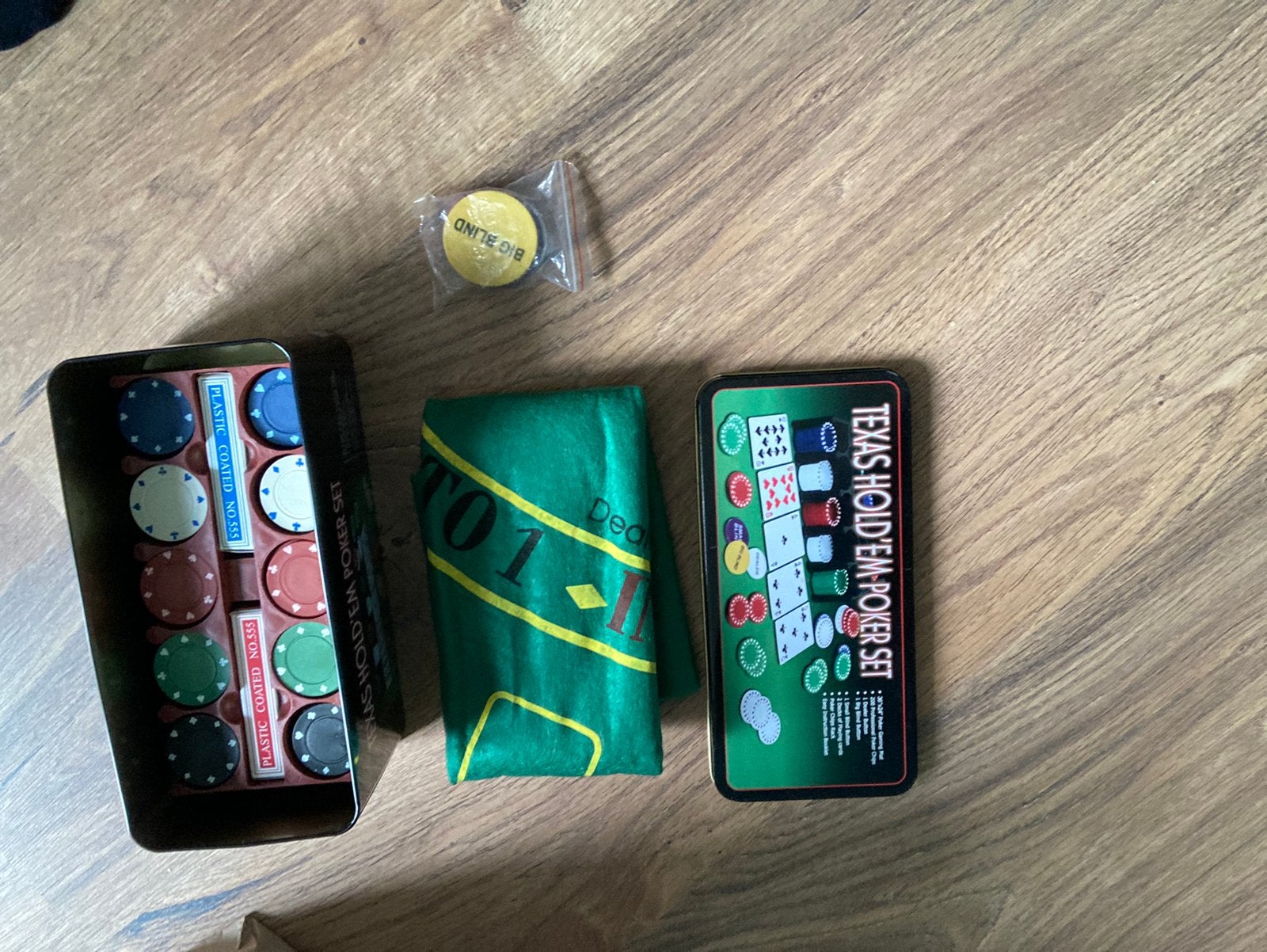 Pokerset met blinds en kleed, Ophalen, Zo goed als nieuw