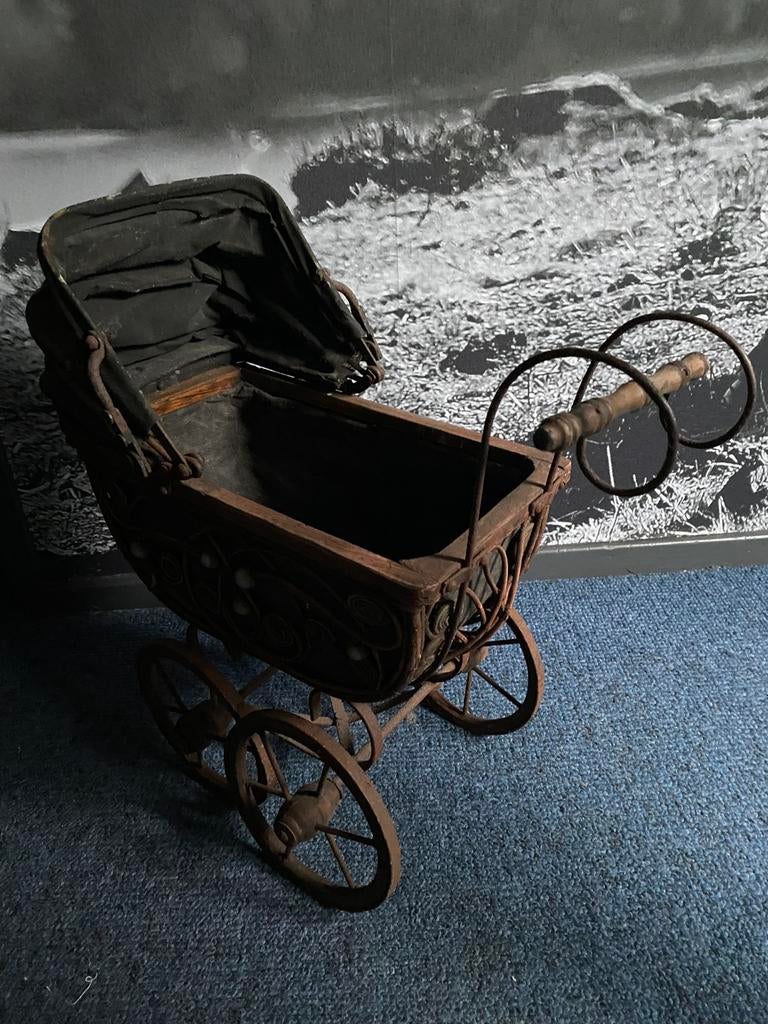 Antiek kinderwagentje, Antiek en Kunst, Ophalen