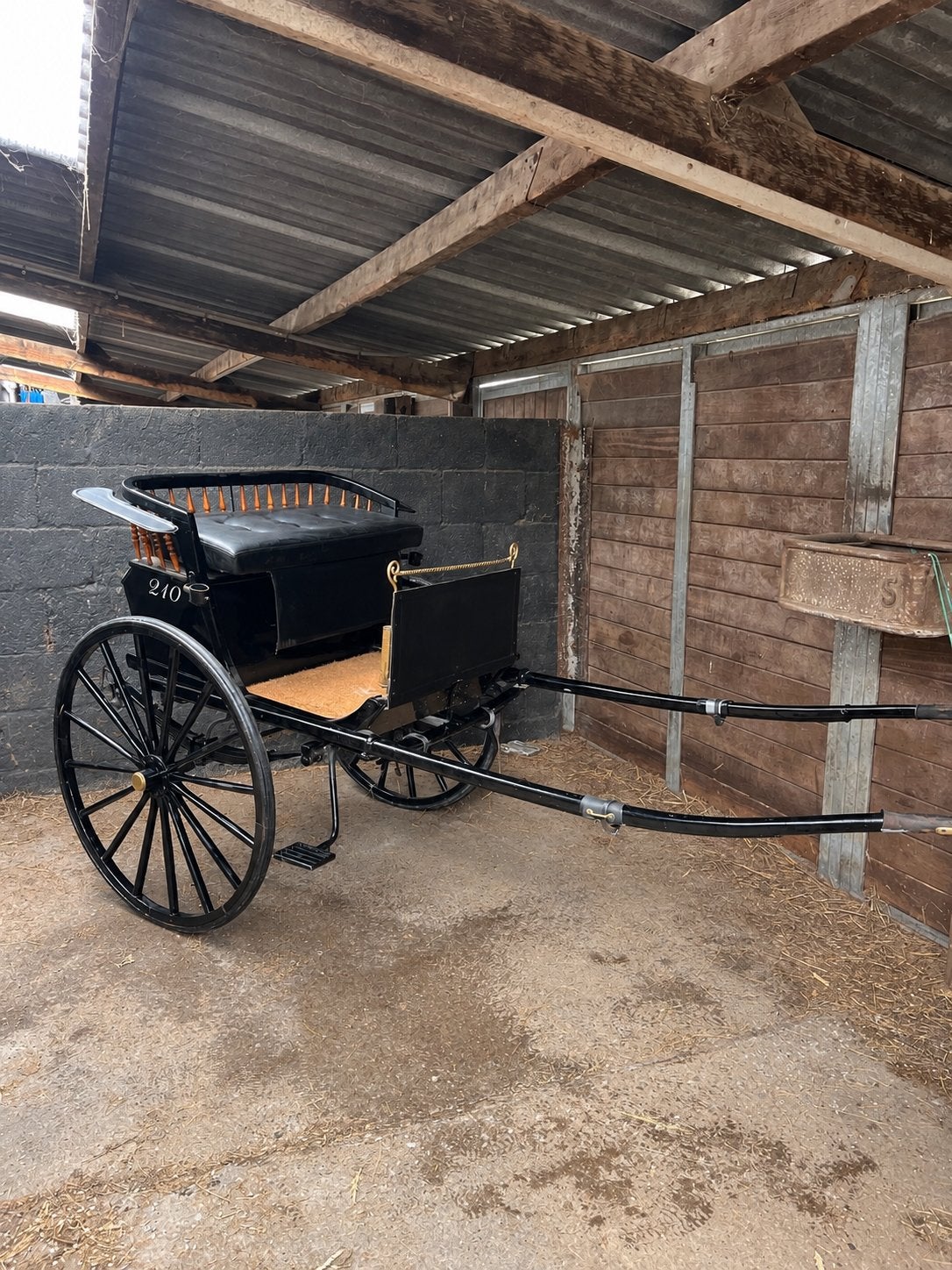 Dameswagen hackney kleine maat + tuig, Dieren en Toebehoren, Zo goed als nieuw, Overige typen, Pony