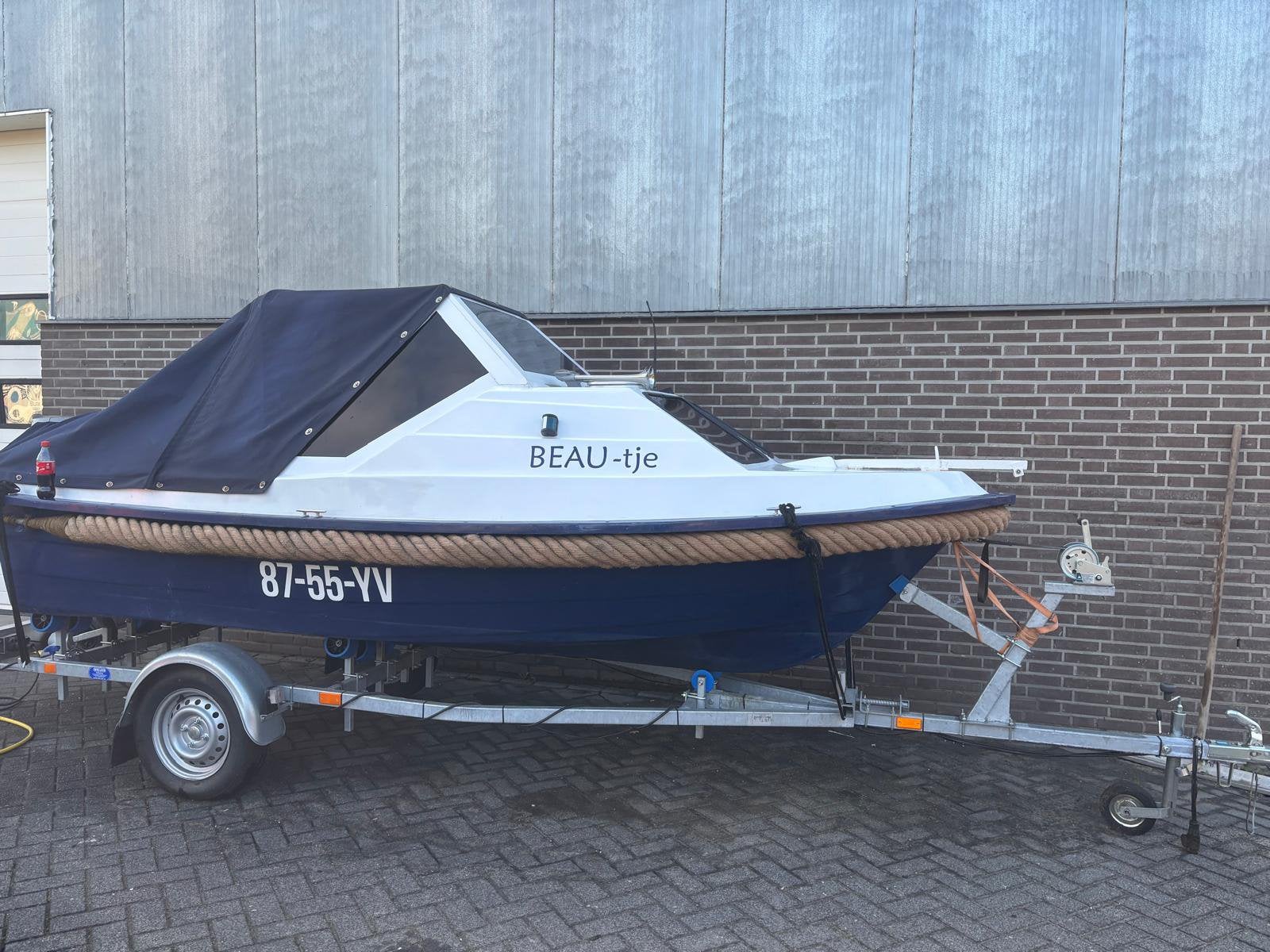 Motorboot 4,5 m polyester benzine., Watersport en Boten, Gebruikt, Buitenboordmotor, 5 m, Polyester