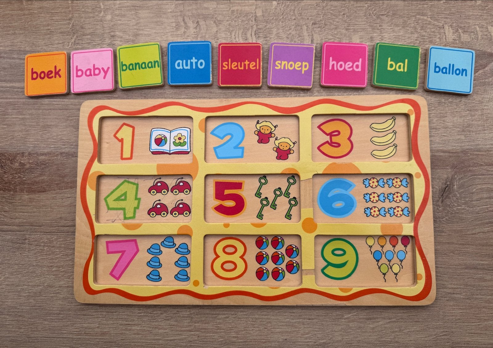 Houten Puzzel: Leren Tellen, Nummers en Woordjes, Ophalen of Verzenden, Zo goed als nieuw, Puzzelen