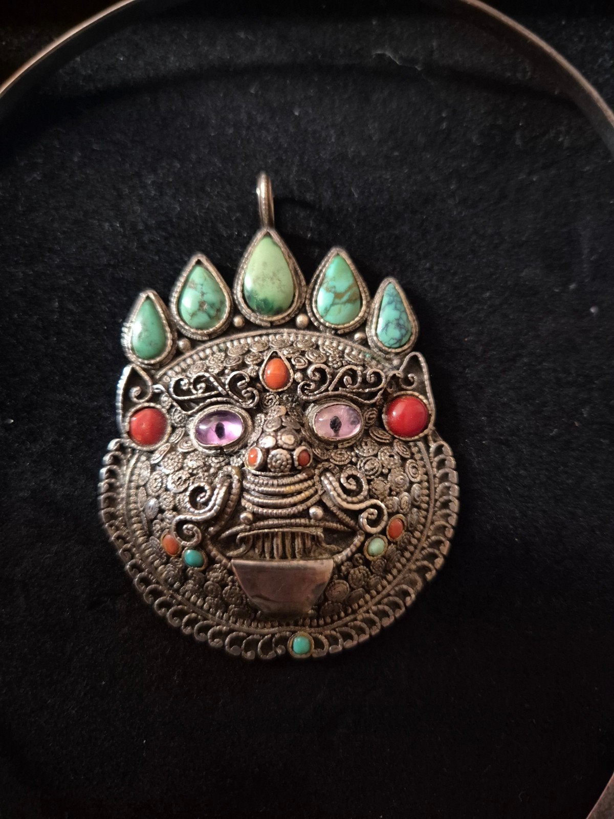 Prachtige Vintage Tibetaanse Mahakala Hanger – Turkooi, Ophalen of Verzenden, Overige materialen