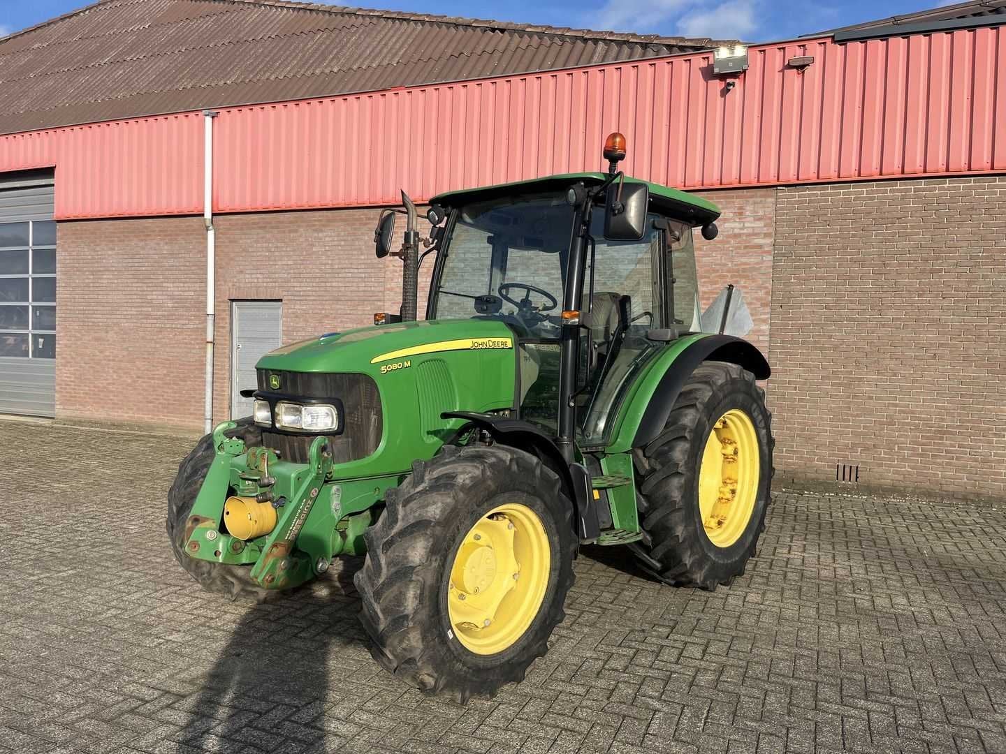 2009 John Deere 5080M 4WD tractor – PowrReverser Plus 32/1, Gebruikt, John Deere