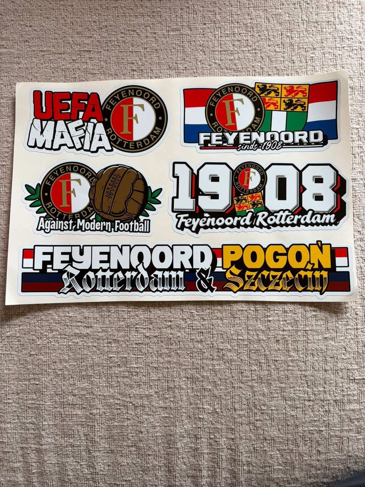 Feyenoord stickers, Verzenden