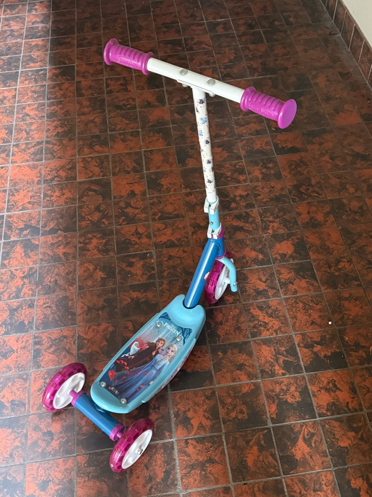 Frozen peuter step - Lichte gebruiksporen, Ophalen, Gebruikt, Gewone step