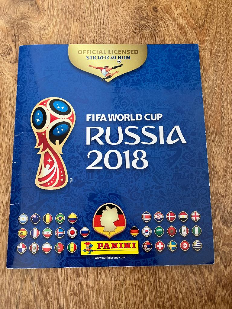 Panini FIFA World Cup 2018 Album Roze Versie, Verzenden, Gebruikt, Meerdere stickers