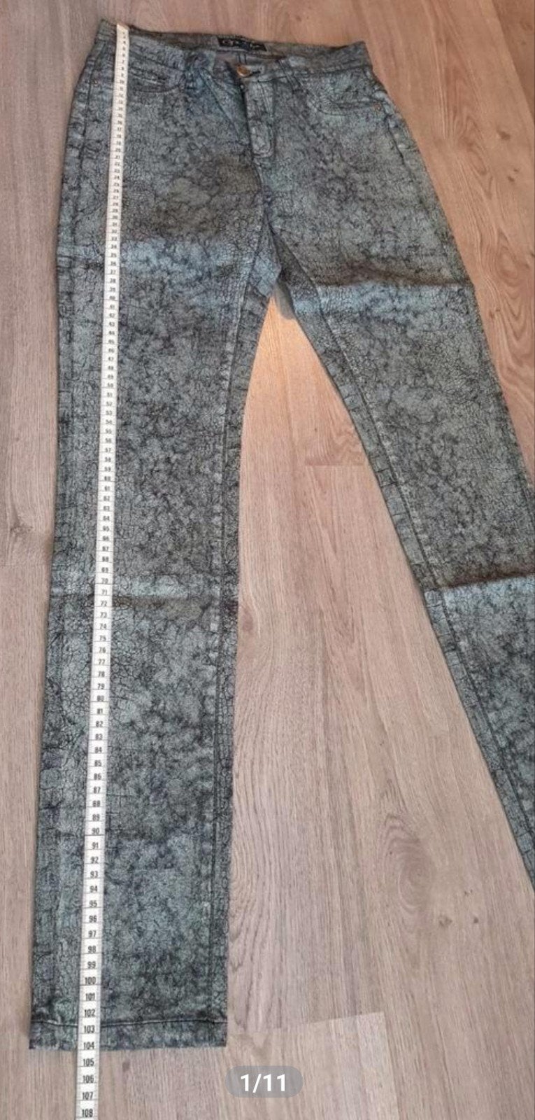 Nette Geisha broek
Maat XS
Krokodillen print grijs/zwart, Kleding | Dames, Geisha, Ophalen of Verzenden, Zo goed als nieuw, Maat 34 (XS) of kleiner