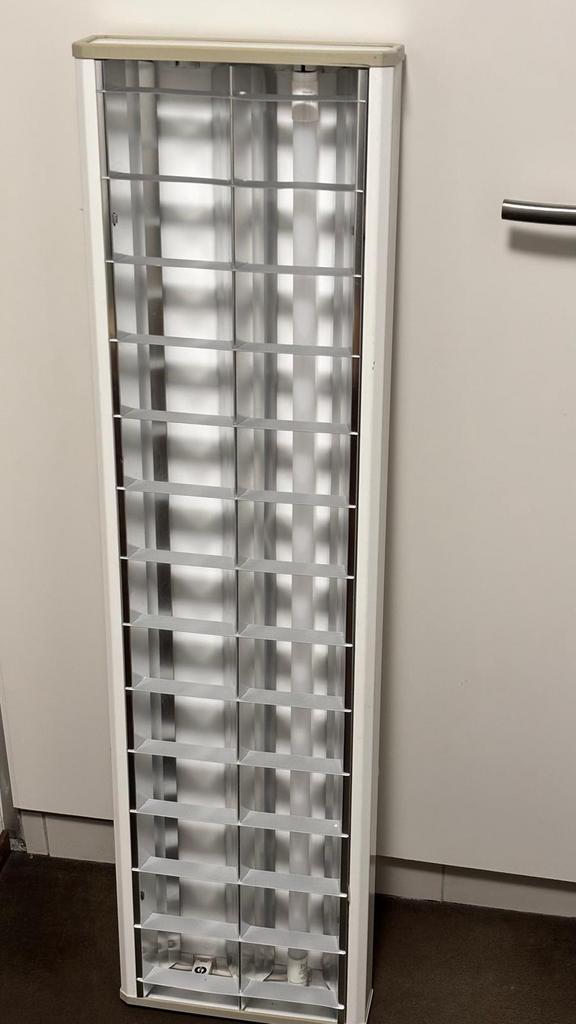 Twee licht armaturen met reflector, Ophalen of Verzenden, Zo goed als nieuw