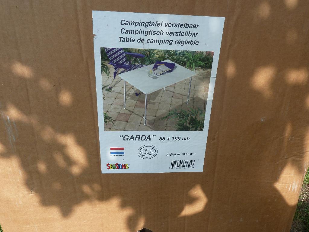 Camping tafel, Ophalen, Zo goed als nieuw, Campingtafel