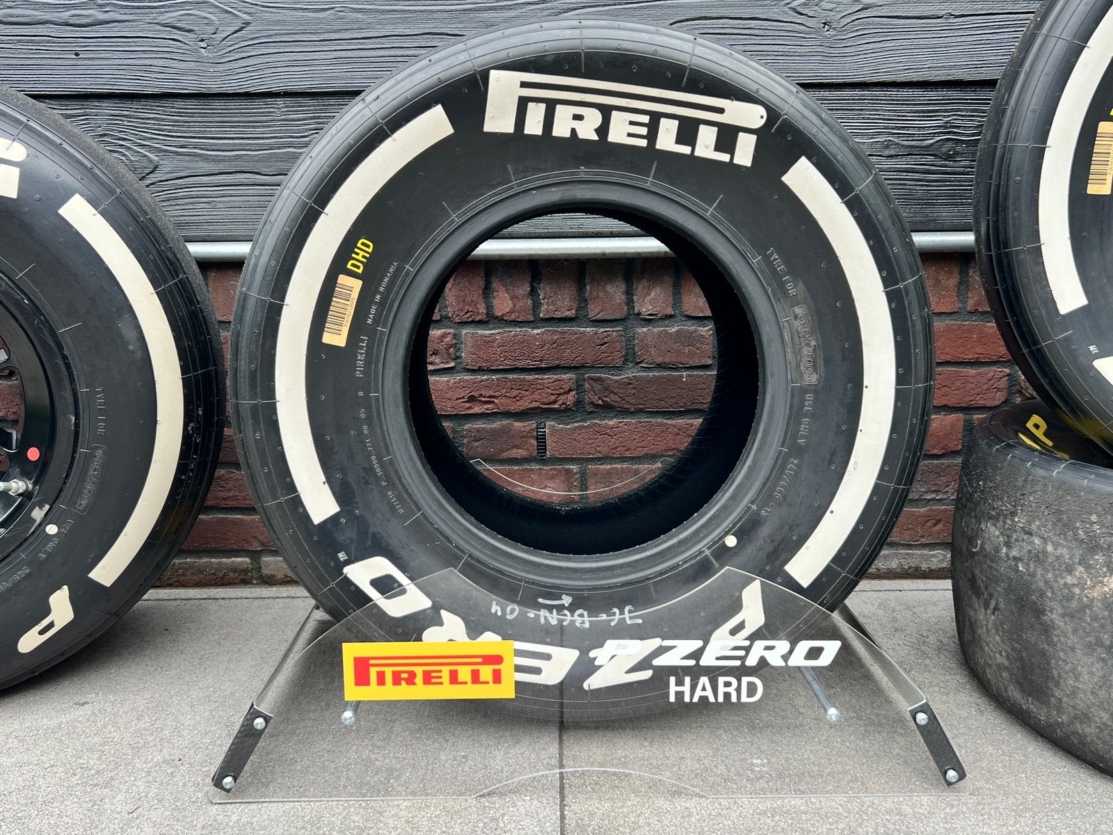 Formule 1 band wit - Hard / met standaard, Verzamelen, Ophalen, Gebruikt, Formule 1