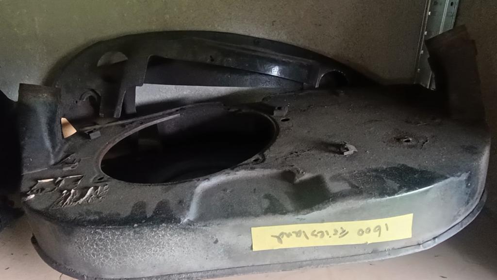 Volkswagen Kever 1600 complete motor beplating, Gebruikt, Ophalen of Verzenden, Motorkap, Volkswagen