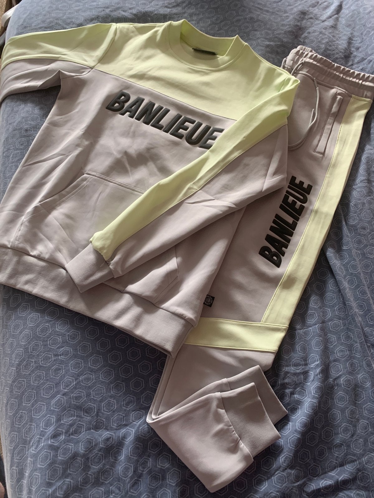 Trainingspak Banlieu maat s, Ophalen of Verzenden, Zo goed als nieuw