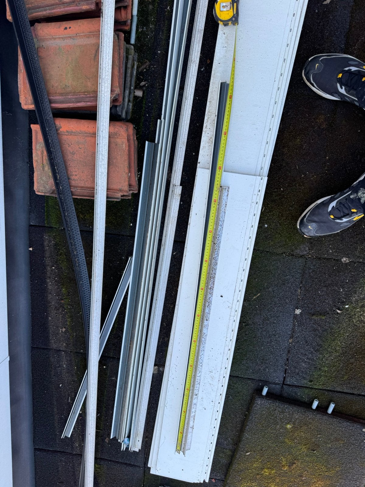 Keralit stukken + profielen, Ophalen of Verzenden, Gebruikt, Overige materialen, 20 tot 50 mm