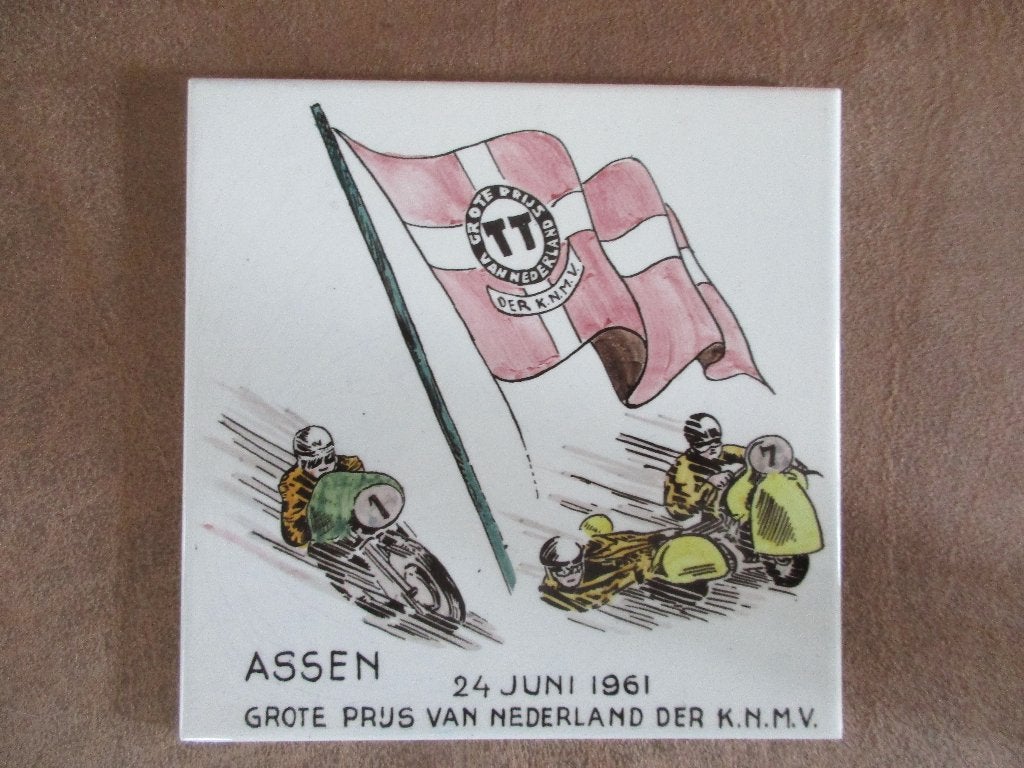 tt Assen tegeltjes gezocht !!, Verzamelen, Ophalen of Verzenden, Gebruikt, Motoren