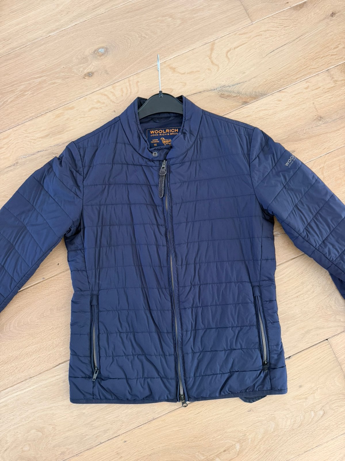 Woolrich zomerjas blauw maat XS, Kleding | Heren, Jassen | Zomer, Ophalen, Zo goed als nieuw, Maat 46 (S) of kleiner, Blauw