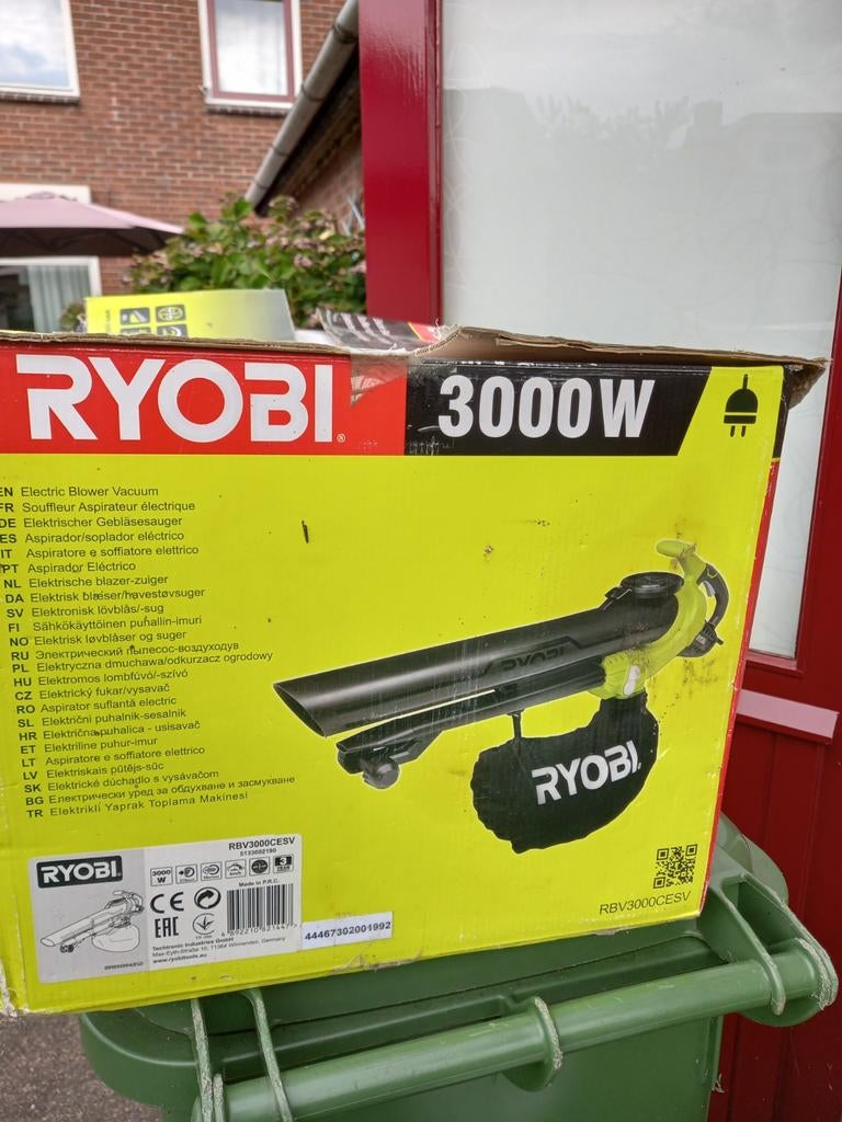 Ryobi bladblazer 220 V., Ophalen, Nieuw, Elektrisch