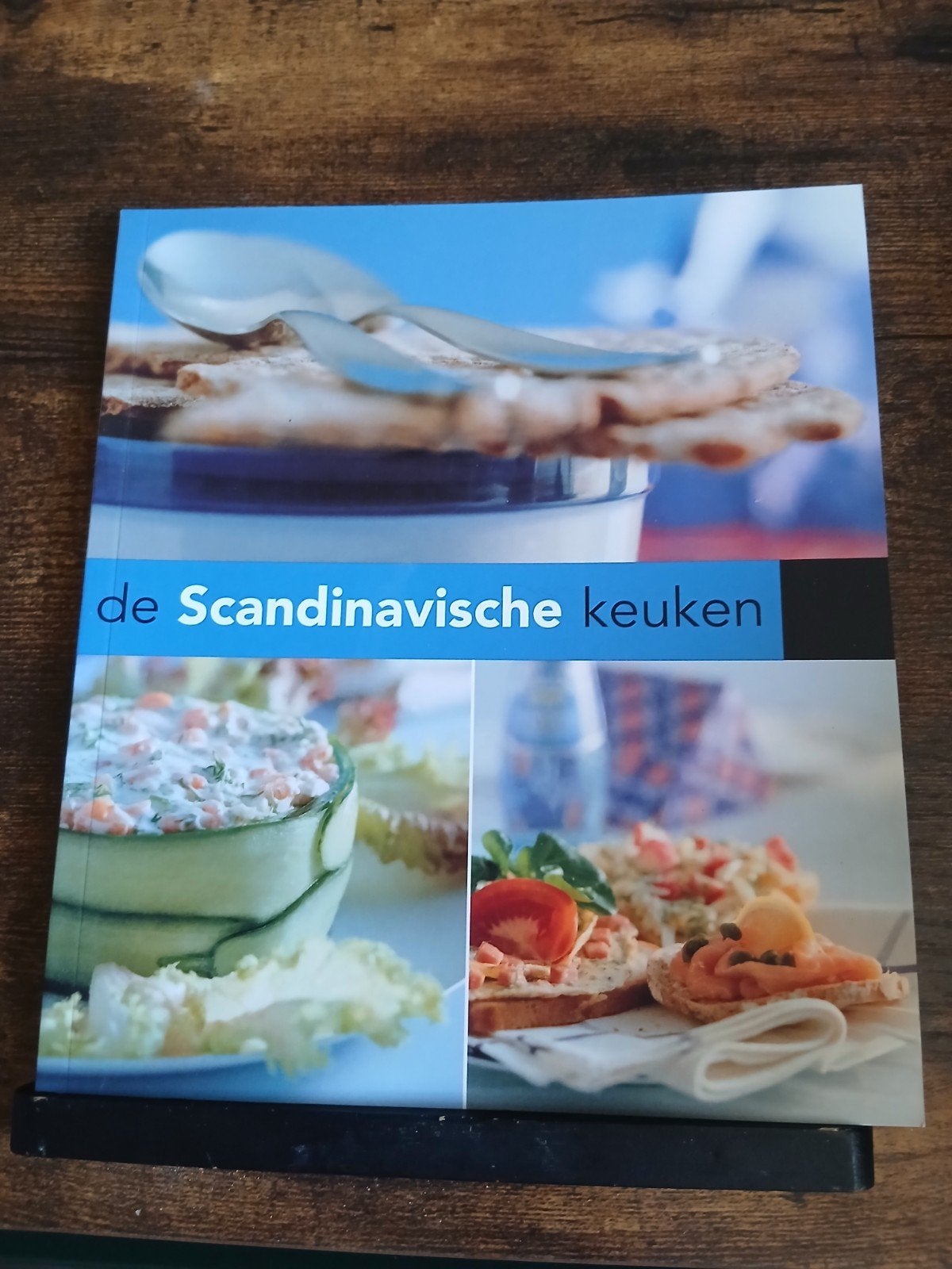 De Scandinavische keuken - IKEA kookboek, Boeken, Gelezen, Voorgerechten en Soepen, Ophalen of Verzenden, Europa