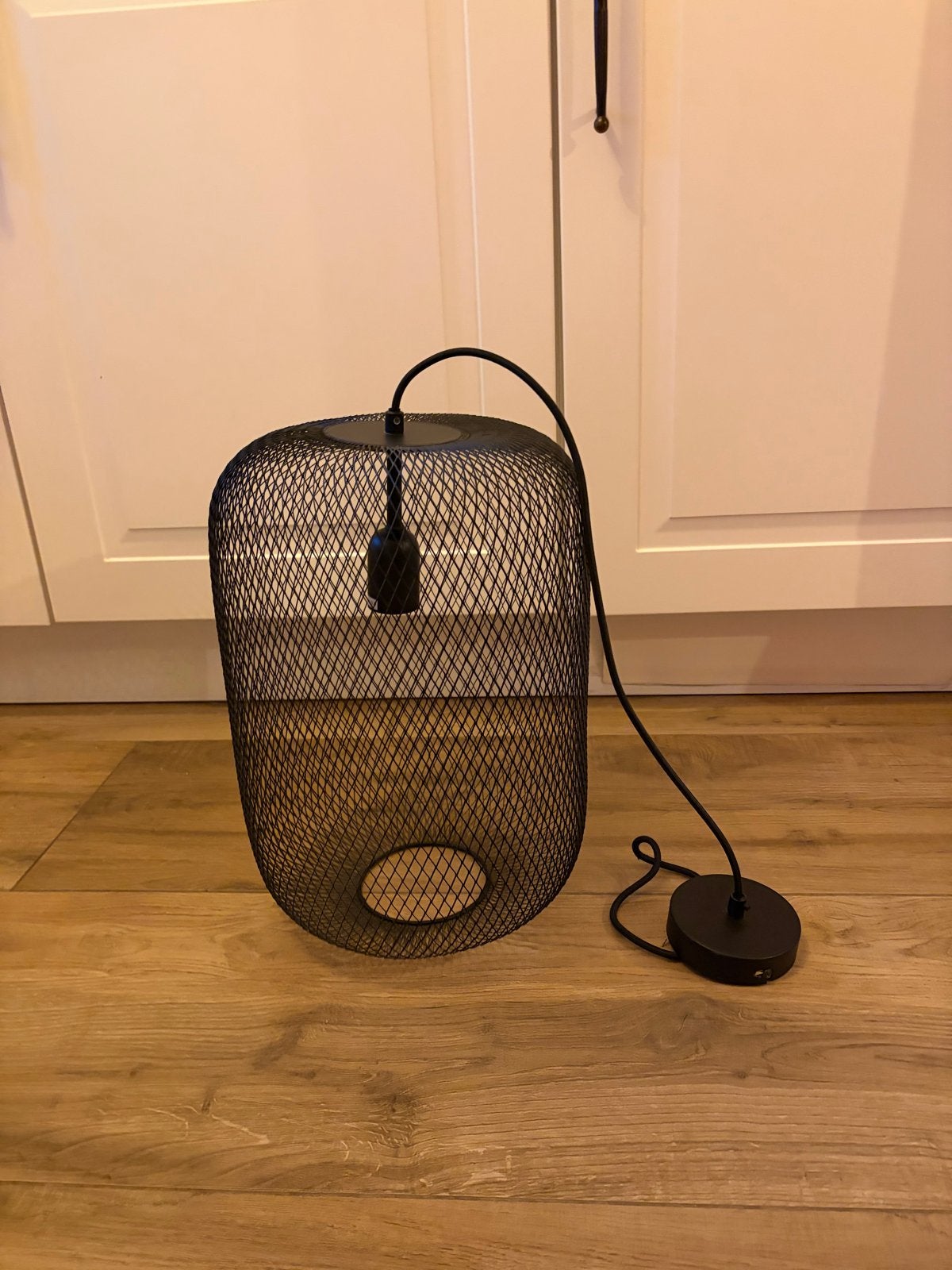 Karwei Juno XXL hanglamp - Zwart gaas E27, Ophalen of Verzenden, Zo goed als nieuw, Metaal, E27 (groot)