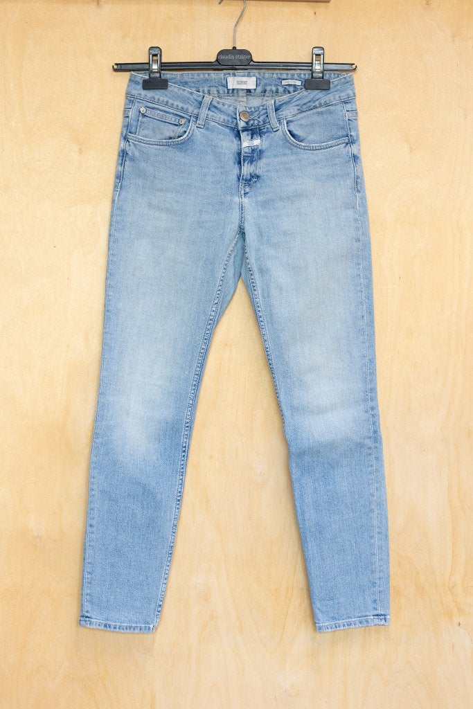 Closed lichtblauwe jeans lange spijkerbroek 27 XS, Blauw, Closed, Ophalen of Verzenden, W27 (confectie 34) of kleiner