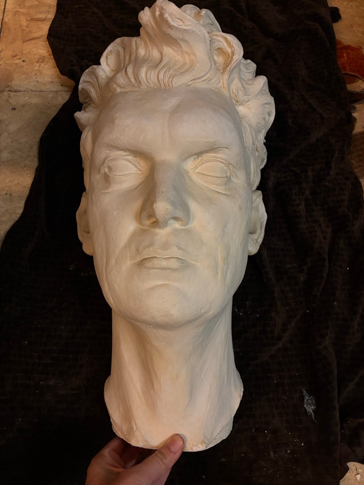 Buste van Periša Milić (1901-1982) uit 1936, 50 cm hoog, Ophalen, Gips, Buste, 50 - 100 cm