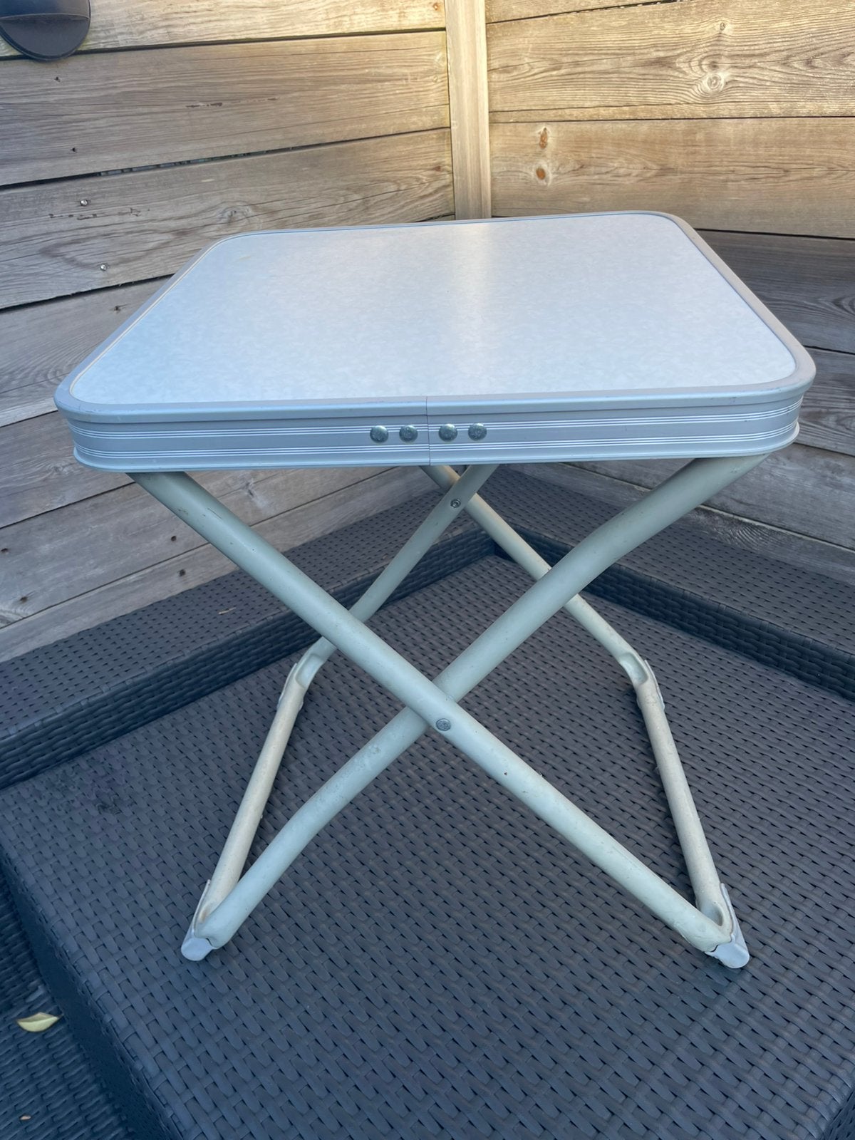 Bijzetafel/ viskruk, Ophalen, Gebruikt, Campingstoel