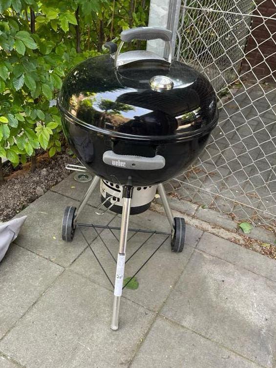 Weber Houtskoolbarbecue, Ophalen, Gebruikt