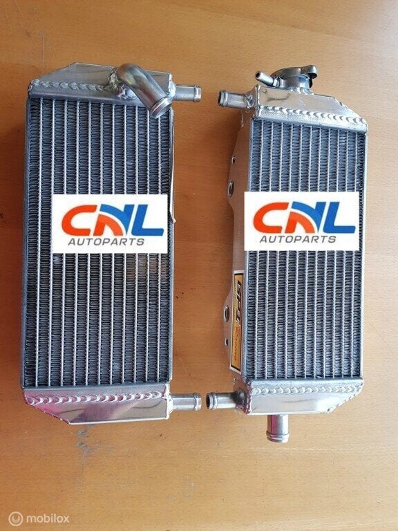 Radiateur Suzuki RM250 RM 250 2001-2008 02 03 04 05 06 07, Motoren, Onderdelen | Suzuki, Nieuw, Ophalen of Verzenden