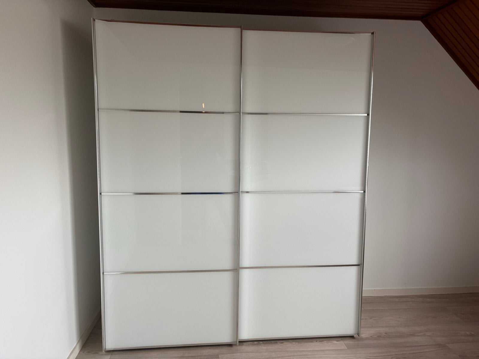 Kledingkast met schuifdeuren ophalen in  Mierlo, Ophalen, Gebruikt, 200 cm of meer, 50 tot 100 cm