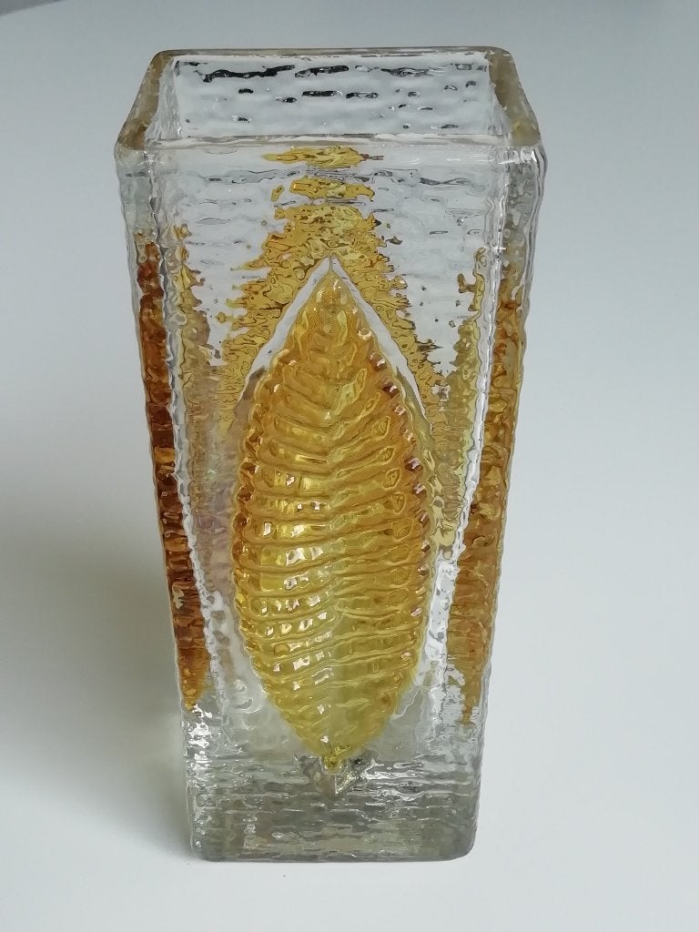 Walther Glass vaasje, Ophalen