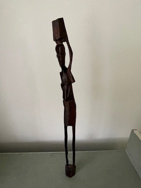 Handgemaakt houten beeld Congo Afrika. Vrouw met pot., Bruin, Afrika, 30 cm, Handgemaakt
