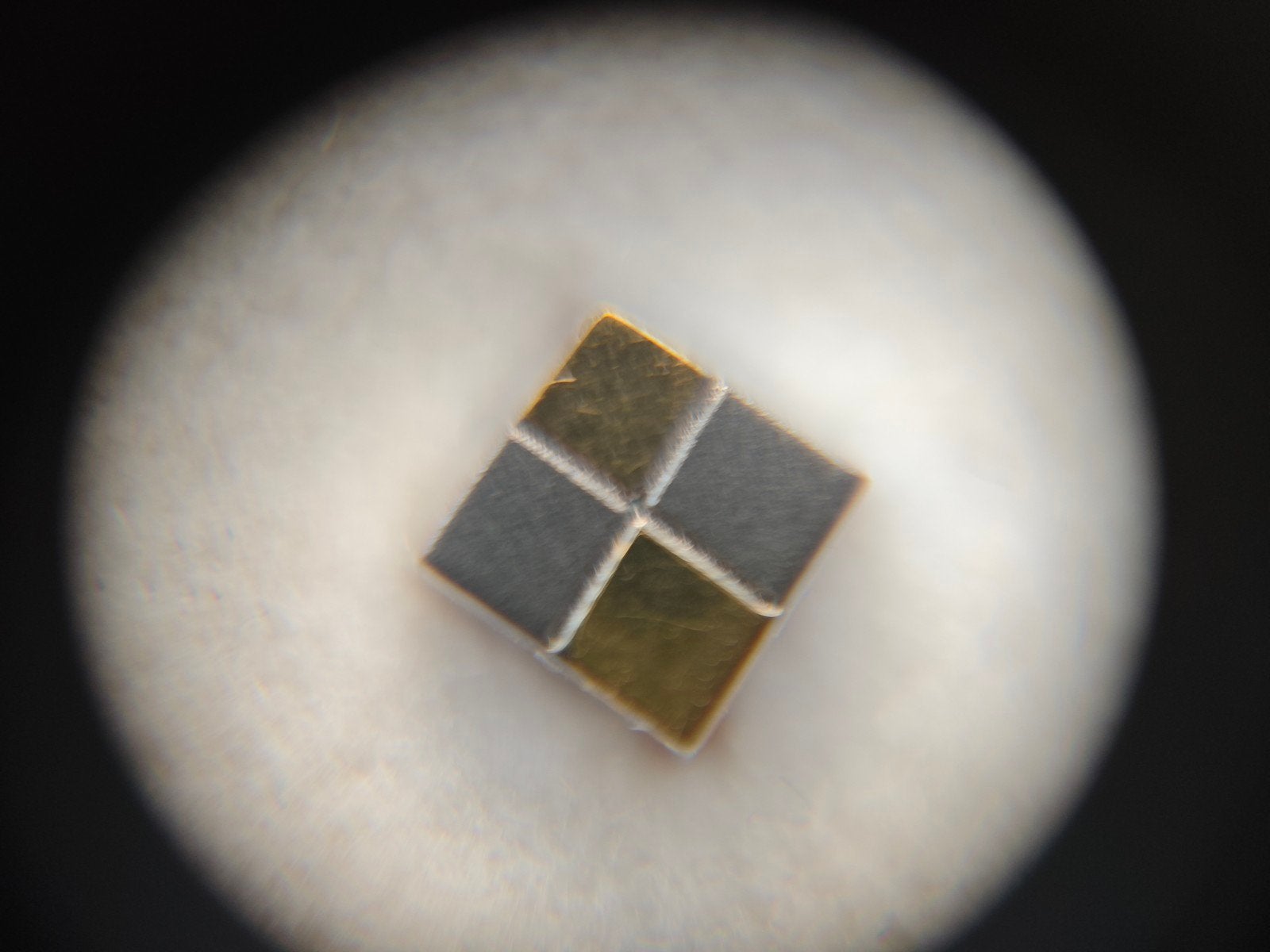 Boccia Titanium Oorbellen 3 mm met Gouden Accenten - Nieuw, Overige materialen, Nieuw, Ophalen of Verzenden, Knopjes of Stekers