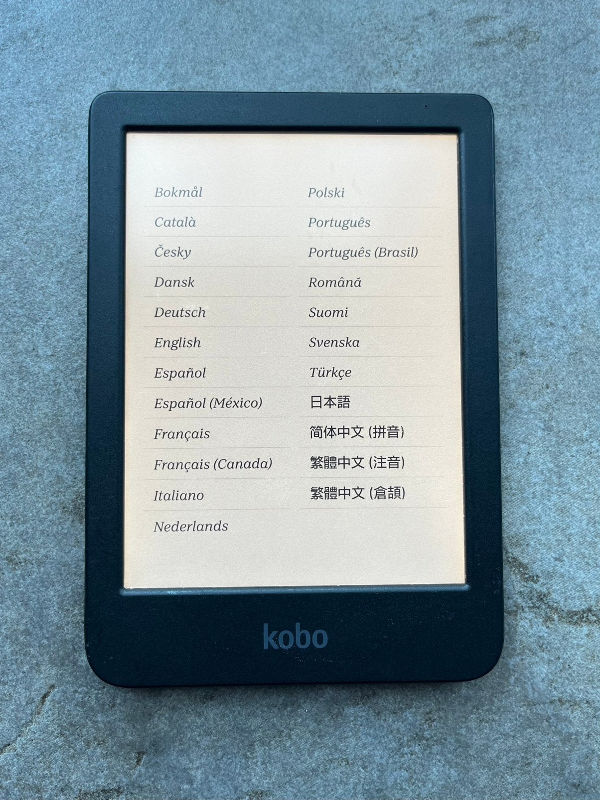 Kobo Clara Colour e-Reader, Gebruikt, 6 inch of minder, Kobo, Ophalen of Verzenden