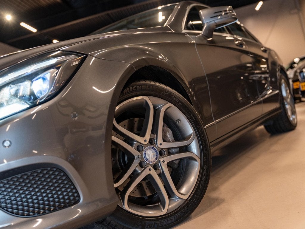Mercedes-Benz CLS 400 Facelift 333PK, Distronic, Schuifdak C, Auto's, Mercedes-Benz, Achterwielaandrijving, Gebruikt, Euro 6, 1675 kg