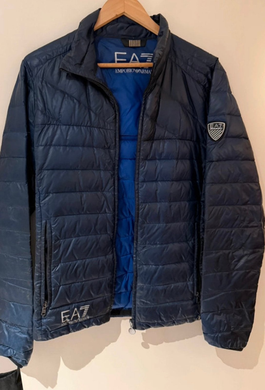 Emporio Armani jas S blauw EA7 mountain down jacket, Kleding | Heren, Ophalen, Zo goed als nieuw, Blauw