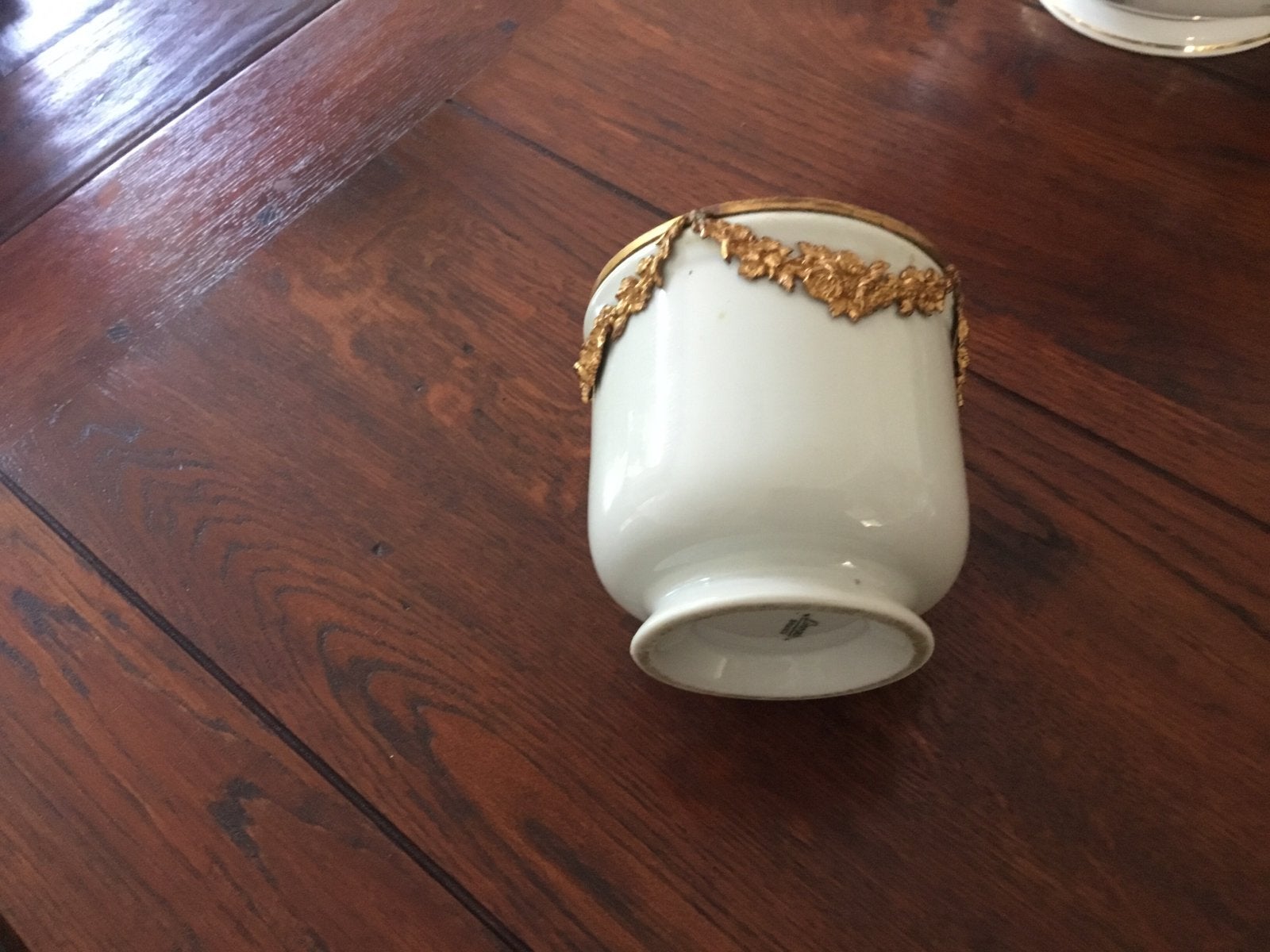 Limoges Bloempot Lichtblauw met Gouden Ornamenten, Antiek en Kunst, Ophalen of Verzenden