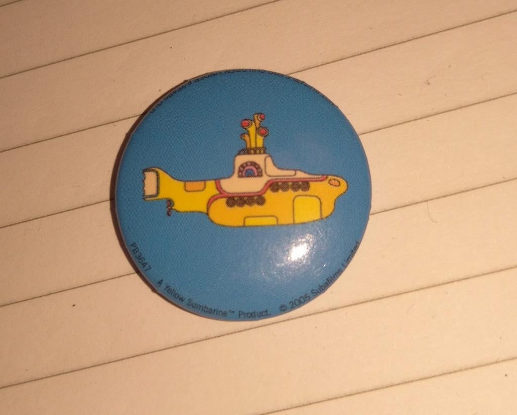 Beatles Yellow Submarine button, Ophalen of Verzenden