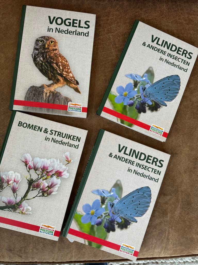 Natuurboeken Postcode Loterij: Vogels, Vlinders, Bomen, Ophalen of Verzenden, Nieuw, Natuur algemeen