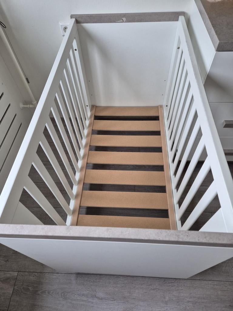 Ledikant én commode kinderkamer, TWF Artic, Ophalen, Gebruikt, Ledikant
