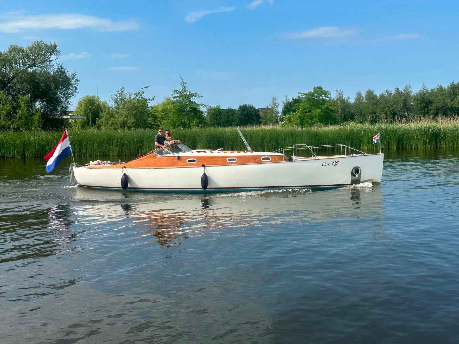 Mooie Smokkelaar Bouwjaar 2005  75pk Diesel 12.20x3.30x0.89, Watersport en Boten, Motorboten en Motorjachten, Gebruikt, Kajuitboot