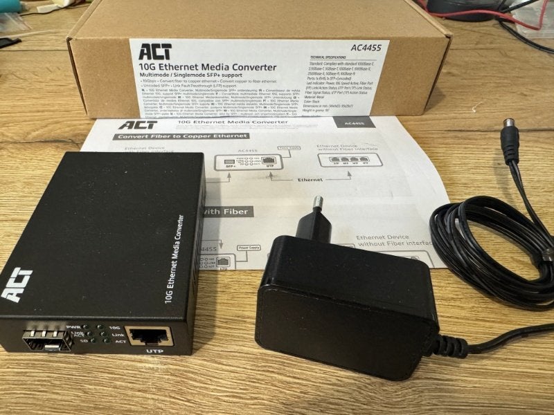 ACT AC4455 10GB media converter - SFP+ to10GB Ethernet RJ45, Ophalen, Zo goed als nieuw
