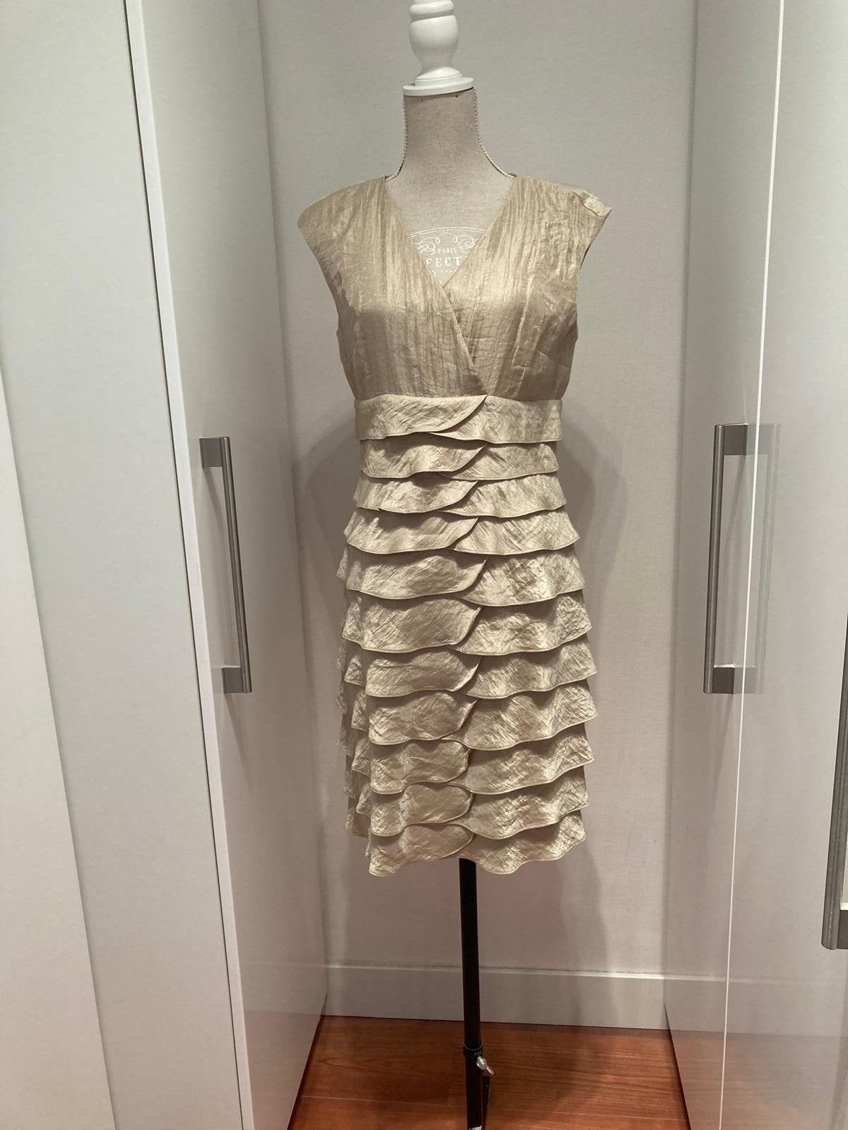 Mariposa cocktailjurk met ruches - Maat 40, Kleding | Dames, Maat 38/40 (M), Ophalen of Verzenden, Zo goed als nieuw, Knielengte