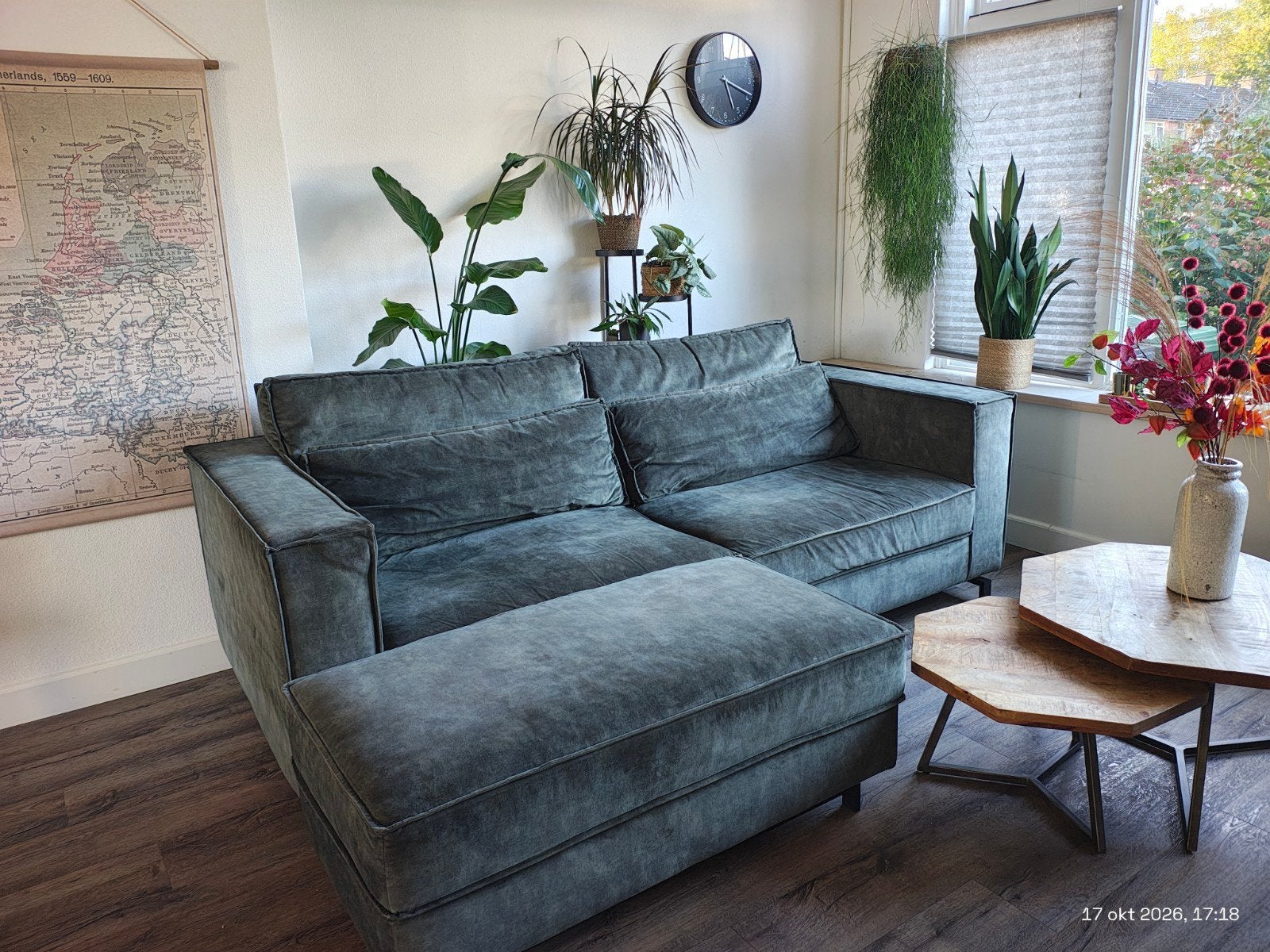 MOET NU WEG! Luxe velvet loungebank 240cm incl. xxl hocker, Huis en Inrichting, Ophalen, 125 tot 150 cm, Driepersoons, Zo goed als nieuw