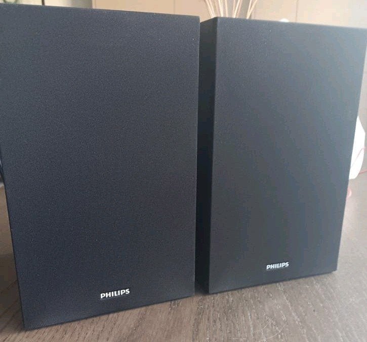 Philips luidsprekers - Nieuwstaat - Prima geluid, Philips, Inclusief kabels, Ophalen of Verzenden, Zo goed als nieuw